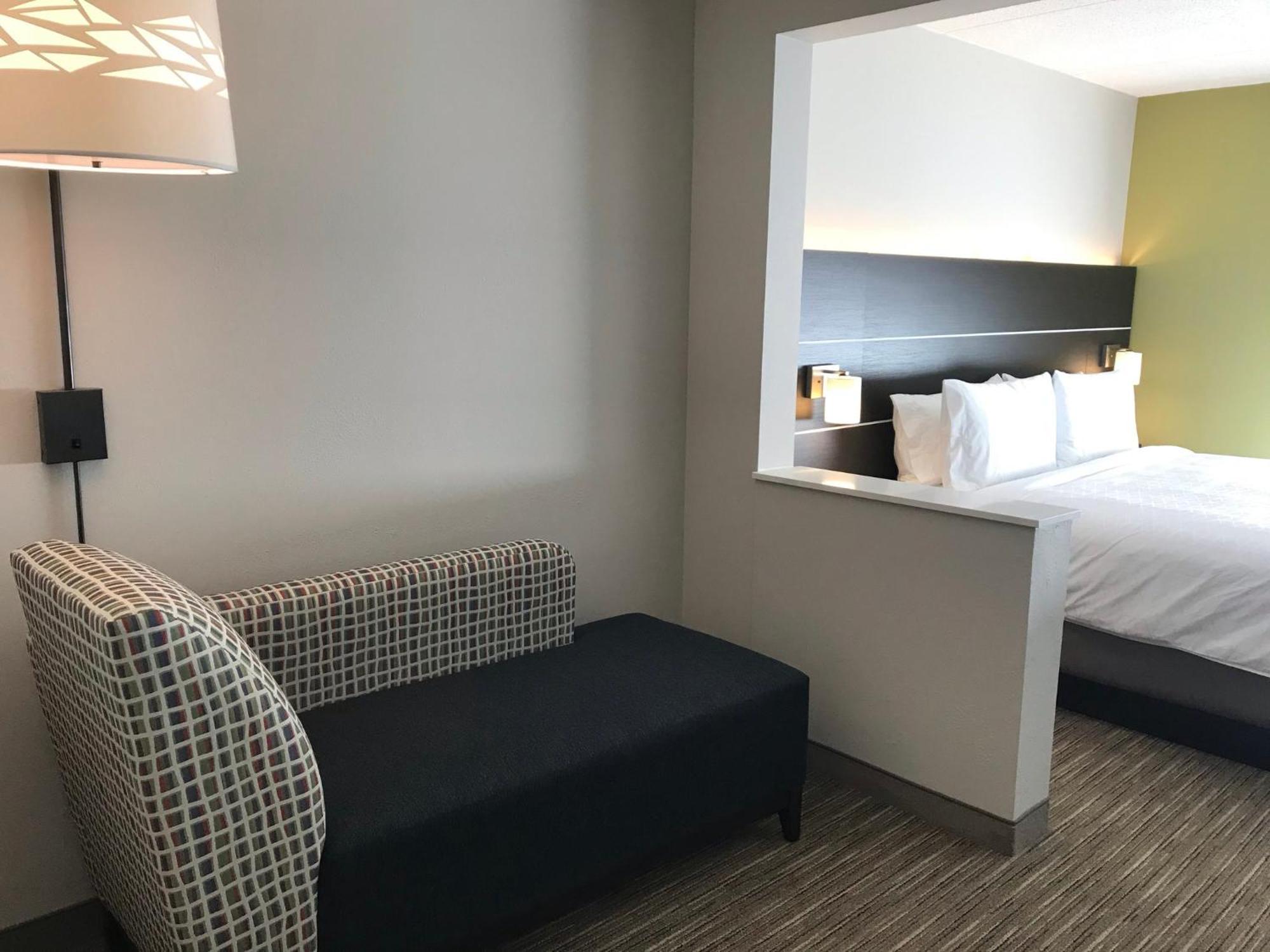 Holiday Inn Express & Suites - Prospect Heights By Ihg Экстерьер фото